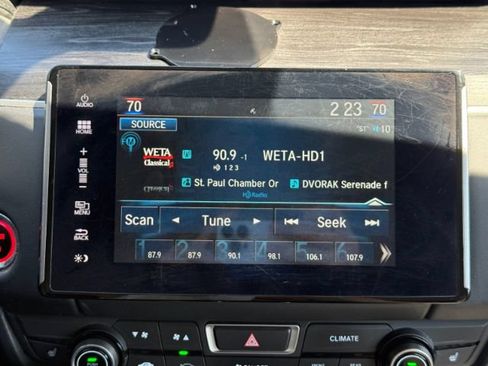 Used 2018 Honda Clarity Plug-In Hybrid image 12