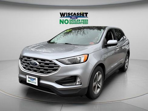 Certified 2022 Ford Edge SEL w/ Convenience Package AWD/4WD image 17
