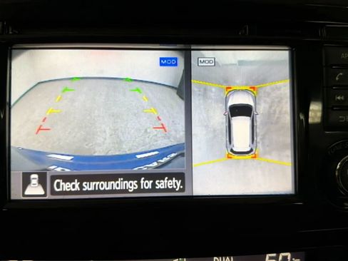 Used 2017 Nissan Rogue SV w/ SV Premium Package FWD image 13