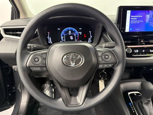 Used 2026 Toyota Corolla LE FWD image 24