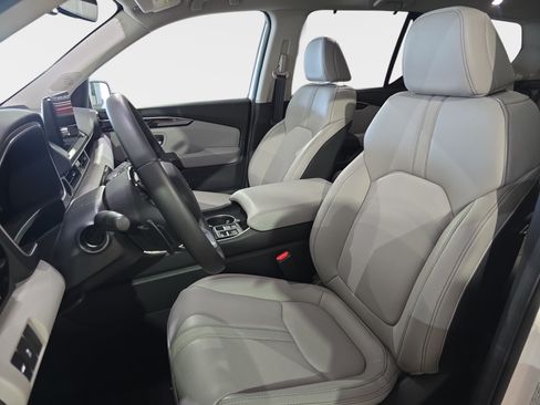 Certified 2025 Honda Pilot EX-L image 12