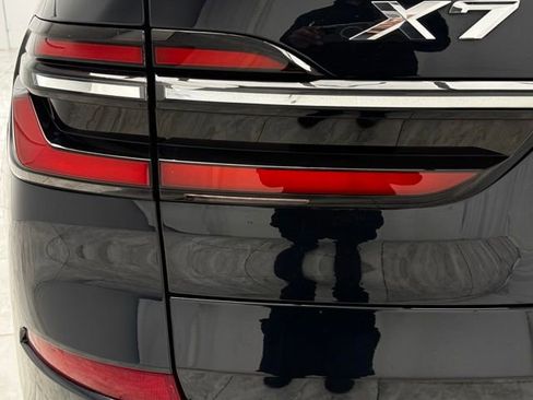 Used 2023 BMW X7 xDrive40i w/ Executive Package image 15