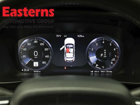 Used 2020 Volvo XC40 T5 R-Design AWD/4WD image 17
