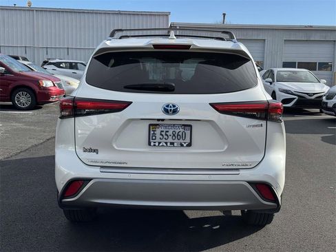 Used 2020 Toyota Highlander Limited Platinum image 23