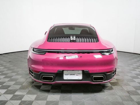 Used 2024 Porsche 911 Carrera 4 AWD/4WD image 27