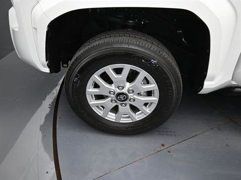 Certified 2026 Toyota Tacoma SR5 image 19