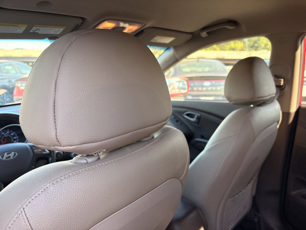 Used 2015 Hyundai Tucson SE FWD image 27
