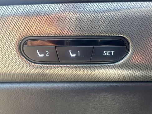 Used 2023 INFINITI QX60 Luxe image 28