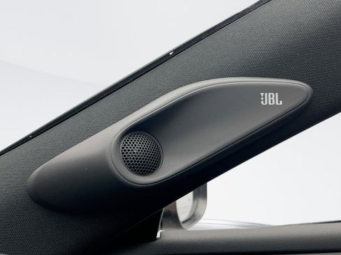 Used 2025 Toyota Crown Signia w/ Advanced Technology Package image 16