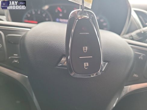 Used 2022 Chevrolet Equinox LT image 33