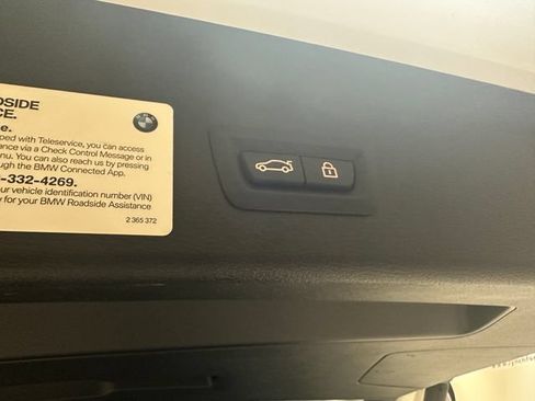 Used 2018 BMW X1 xDrive28i w/ Convenience Package AWD/4WD image 16
