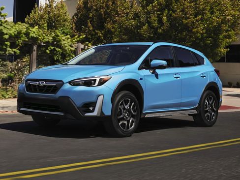 Used 2023 Subaru Crosstrek Hybrid w/ Moonroof Package w/Navigation AWD/4WD image 1