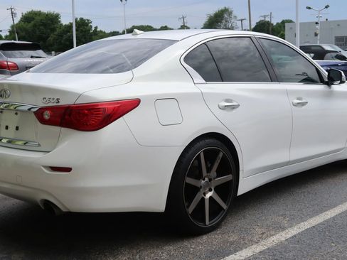 Used 2015 INFINITI Q50 w/ Navigation Package RWD image 14