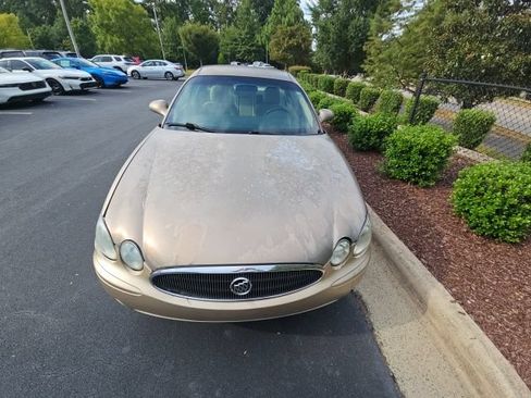 Used 2006 Buick LaCrosse CXS FWD image 5