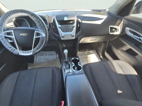 Used 2011 Chevrolet Equinox LT FWD image 9