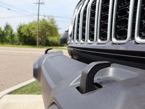 New 2025 Jeep Wrangler Sahara image 9