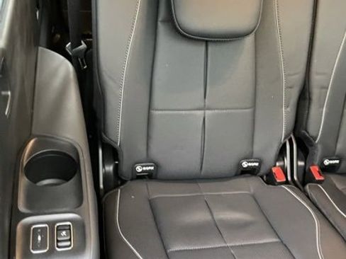 Used 2021 Mercedes-Benz GLS 580 4MATIC image 20