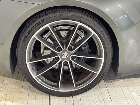 Certified 2022 Porsche 911 Carrera RWD image 14