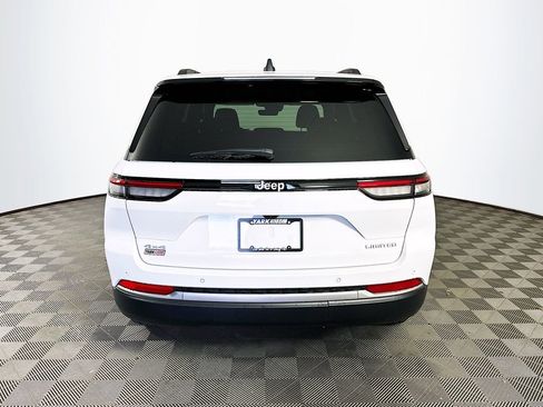 New 2026 Jeep Grand Cherokee Limited AWD/4WD image 8