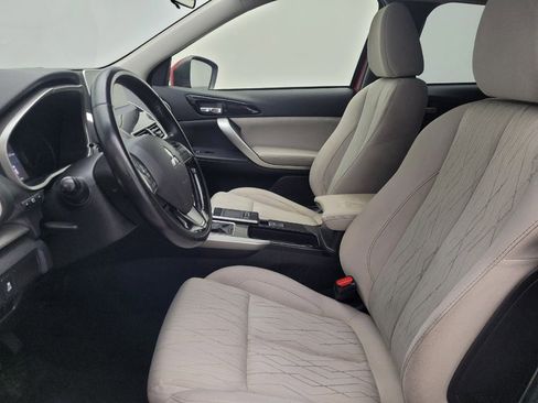 Used 2019 Mitsubishi Eclipse Cross SE image 17