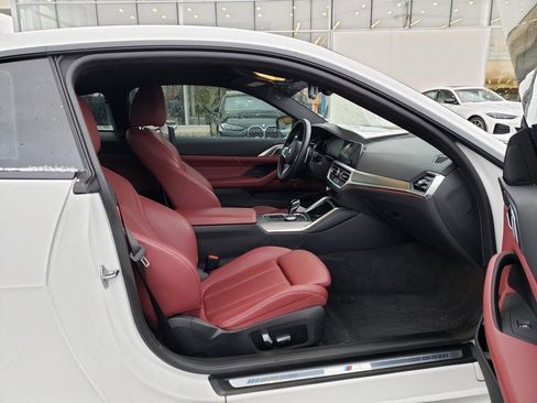 Used 2023 BMW 430i xDrive Coupe w/ M Sport Package image 10