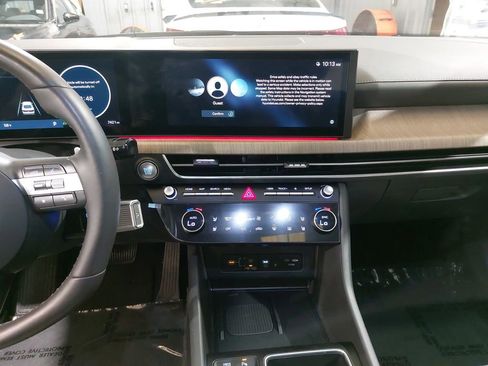 Certified 2025 Hyundai Sonata Limited image 21