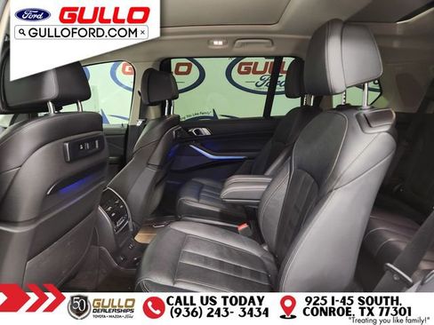 Used 2019 BMW X7 xDrive40i w/ Premium Package image 15