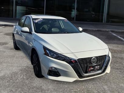 Used 2022 Nissan Altima 2.5 SL