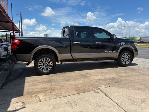 Used 2016 Nissan Titan Platinum Reserve RWD image 8