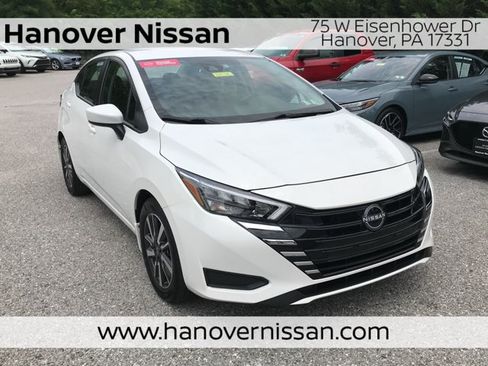 Certified 2025 Nissan Versa SV w/ Trunk Package FWD image 1