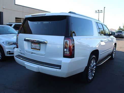 Used 2017 GMC Yukon XL Denali w/ Open Road Package AWD/4WD image 7
