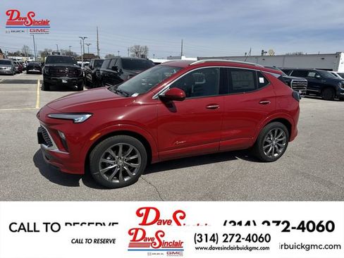 New 2026 Buick Encore GX Avenir w/ Avenir Convenience Package FWD image 1
