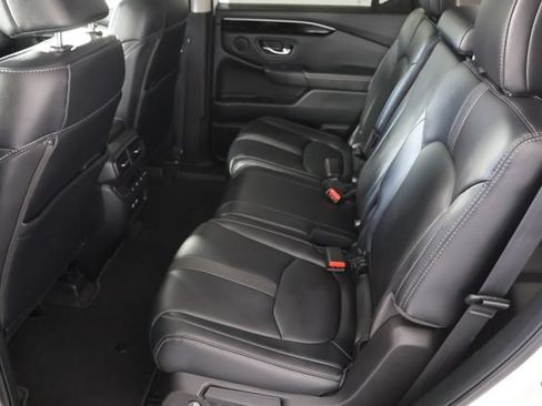 Used 2023 Honda Pilot Touring image 21