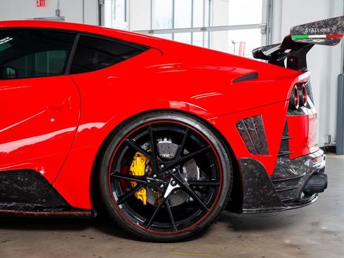 Used 2020 Ferrari 812 Superfast image 27