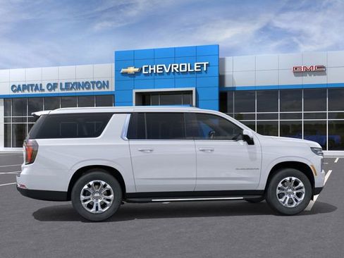 New 2026 Chevrolet Suburban LS image 5