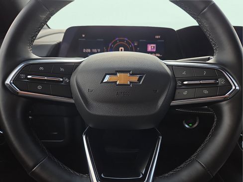 Used 2025 Chevrolet Tahoe Premier AWD/4WD image 19