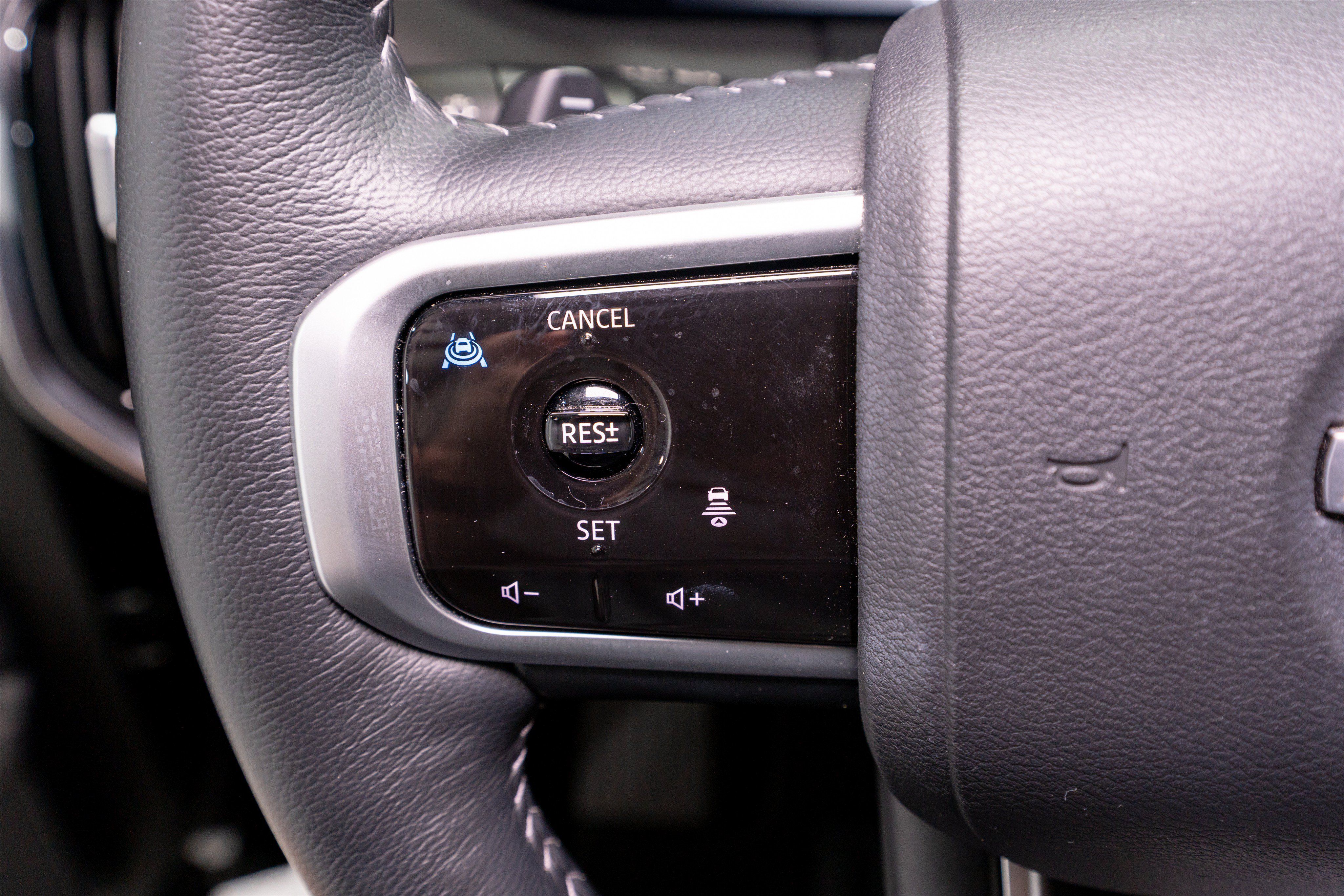 Used 2026 Nissan Armada SV RWD image 25