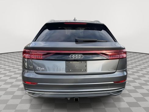 Used 2019 Audi Q8 Prestige w/ Luxury Package image 6