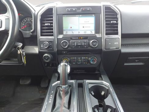 Used 2018 Ford F150 XLT w/ Equipment Group 302A Luxury AWD/4WD image 11