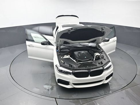 Used 2018 BMW 540i xDrive w/ M Sport Package AWD/4WD image 53