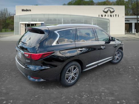 Used 2020 INFINITI QX60 Luxe w/ Essential Package FWD image 4