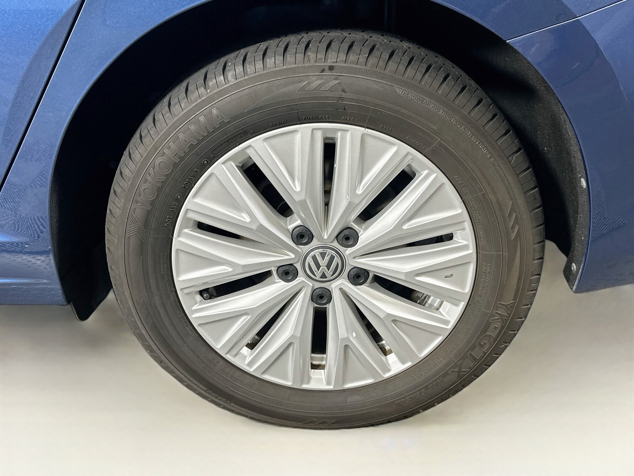 Used 2019 Volkswagen Jetta S w/ Driver Assistance Package FWD image 11