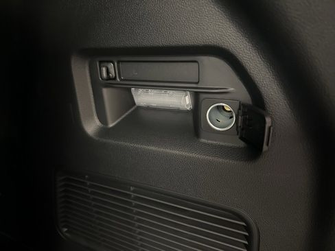 New 2025 Ford Explorer Active image 33