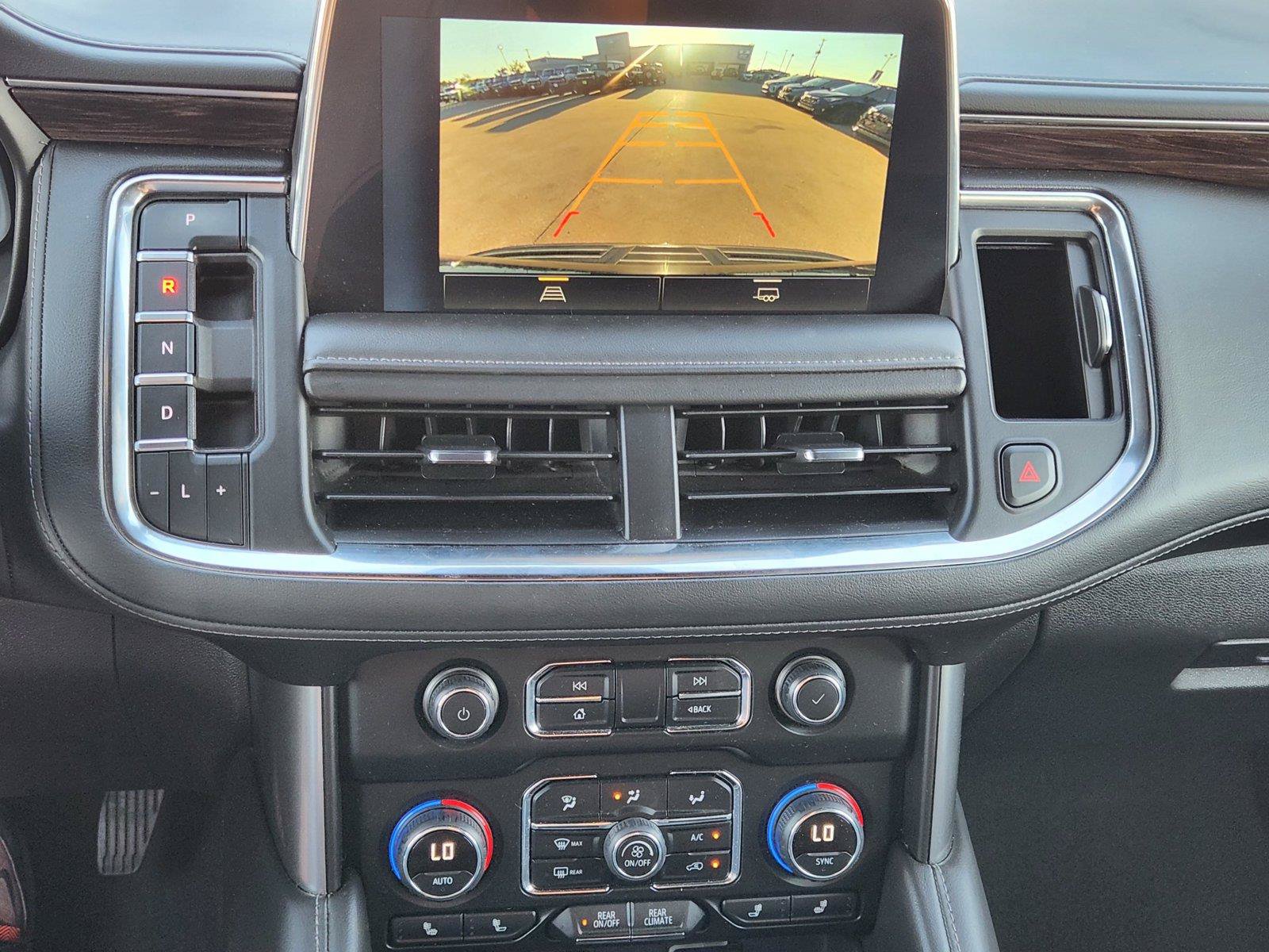Used 2024 Chevrolet Suburban LT AWD/4WD image 14