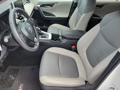 Used 2024 Toyota RAV4 XLE Premium w/ Weather Package FWD image 9