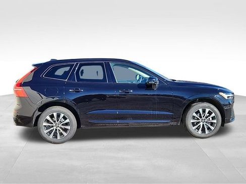 Certified 2025 Volvo XC60 B5 Core w/ Climate Package image 2