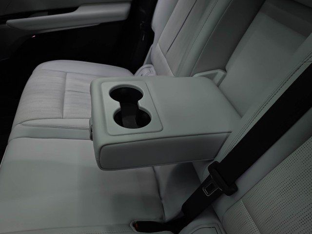 Used 2024 Cadillac Lyriq Luxury w/ LPO, Floor Liner Package AWD/4WD image 18