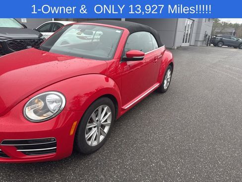 Used 2019 Volkswagen Beetle 2.0T SE image 2