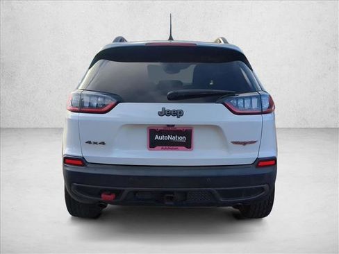 Used 2019 Jeep Cherokee Trailhawk w/ Comfort/Convenience Group image 7