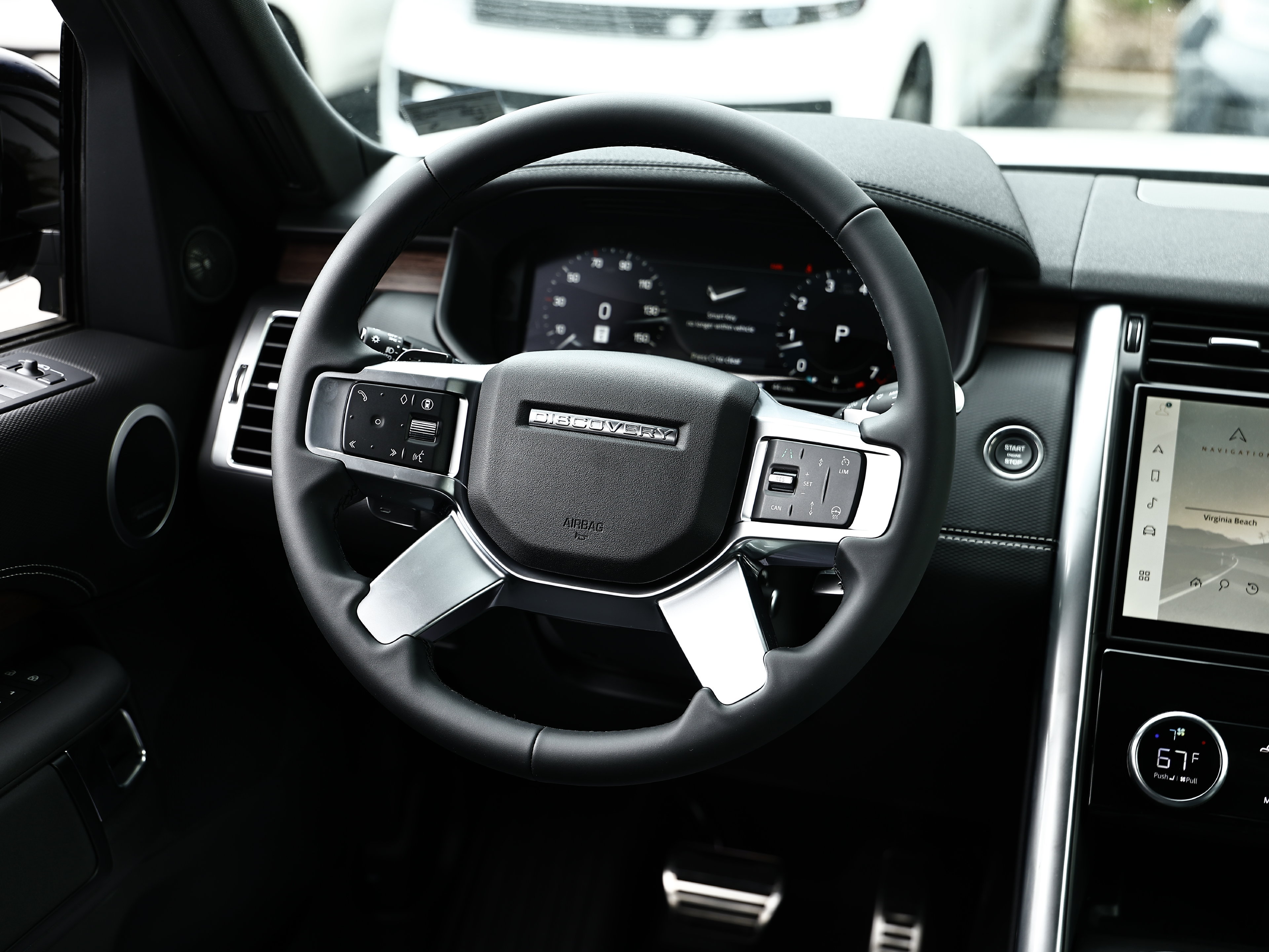 New 2026 Land Rover Discovery Dynamic SE AWD/4WD image 35